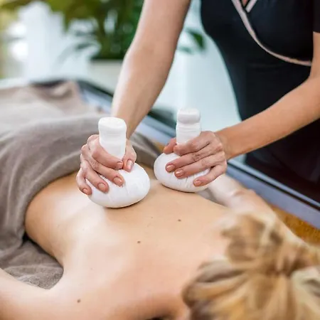 Faehrhaus فندق 5*