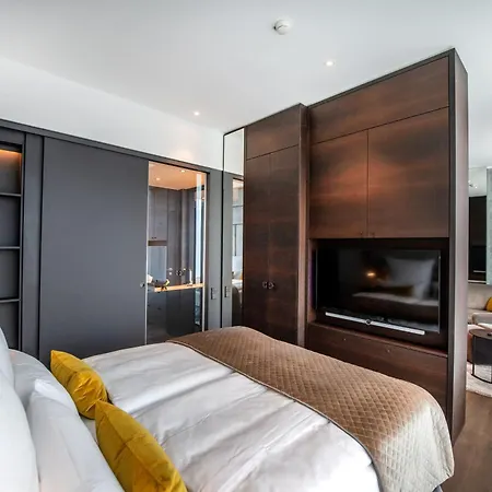 Faehrhaus كوبلنس