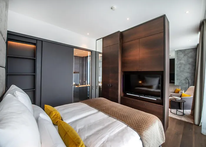 Faehrhaus 科布倫茨