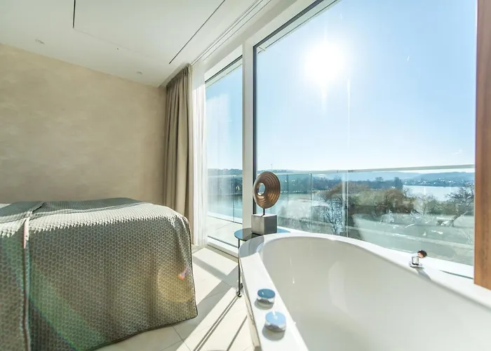 Faehrhaus 科布倫茨